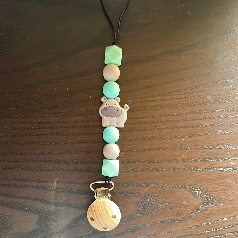 Hippo Beaded Pacifier Clip - Mint and Natural